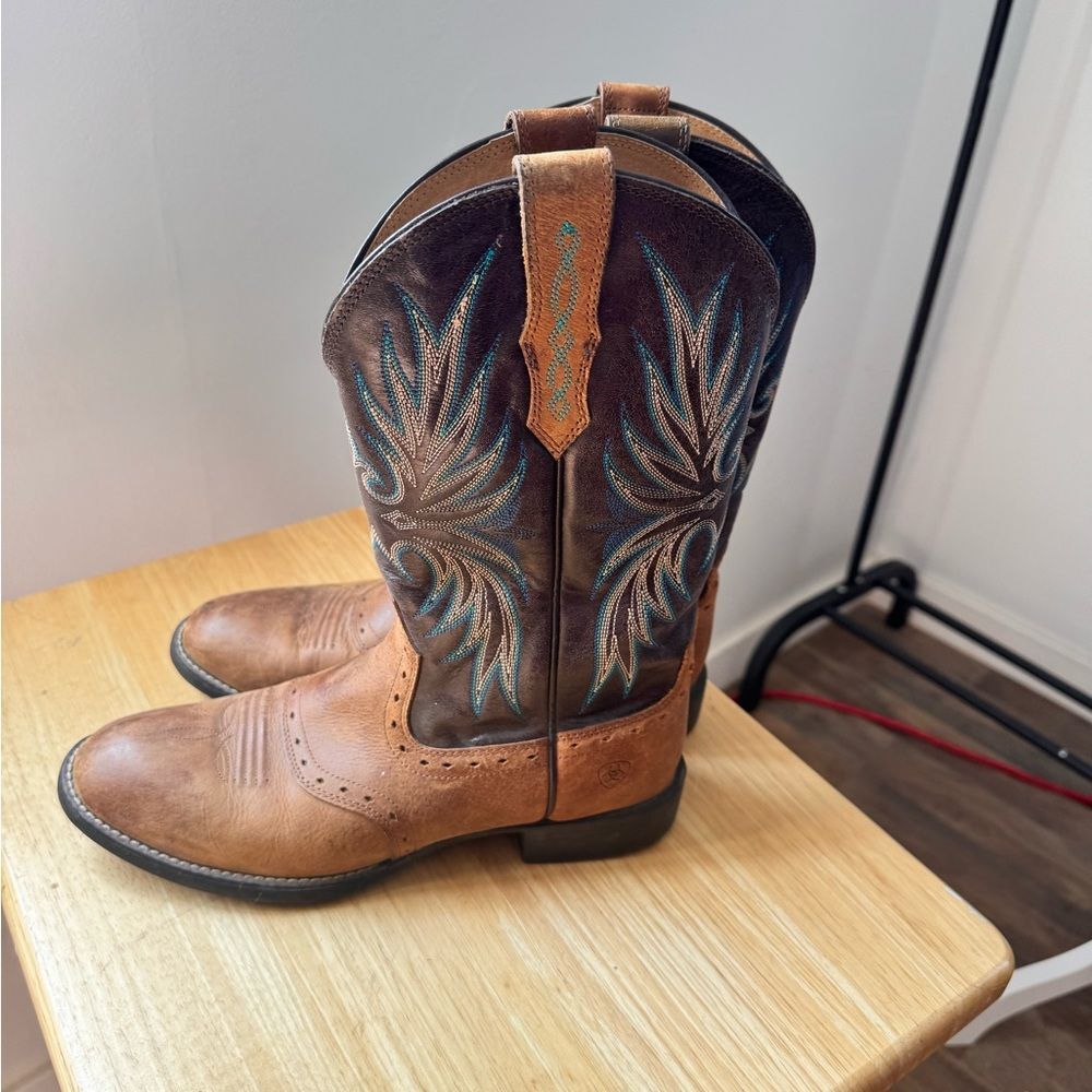 Ariat Men's Western Boots - Brown and Tan size 8.5B